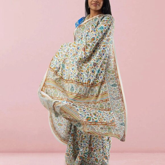 White Printed Kashmiri Silk Saree | Muvvas Boutique - Picture 2 of 5